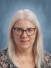 Photo of Erin Chenier